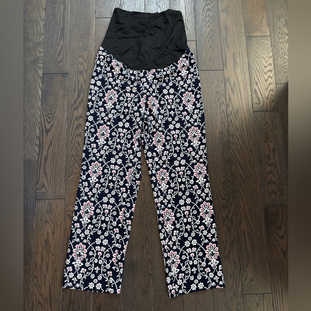 Women’s Maternity Loft Pants. Size 4.